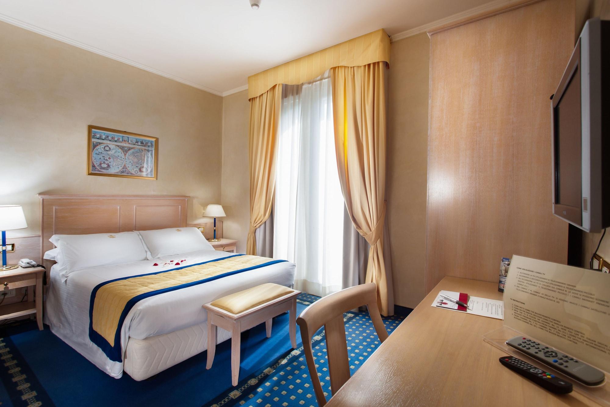 Hotel De Londres Rimini Bagian luar foto