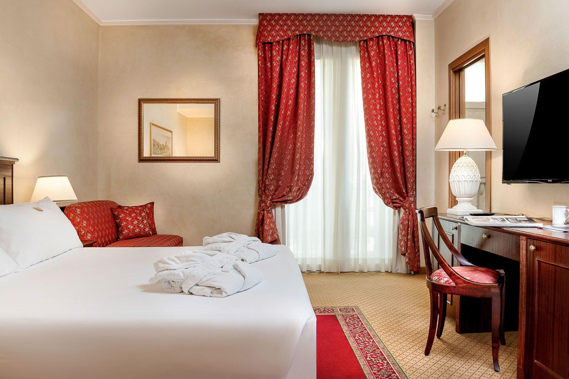 Hotel De Londres Rimini Bagian luar foto