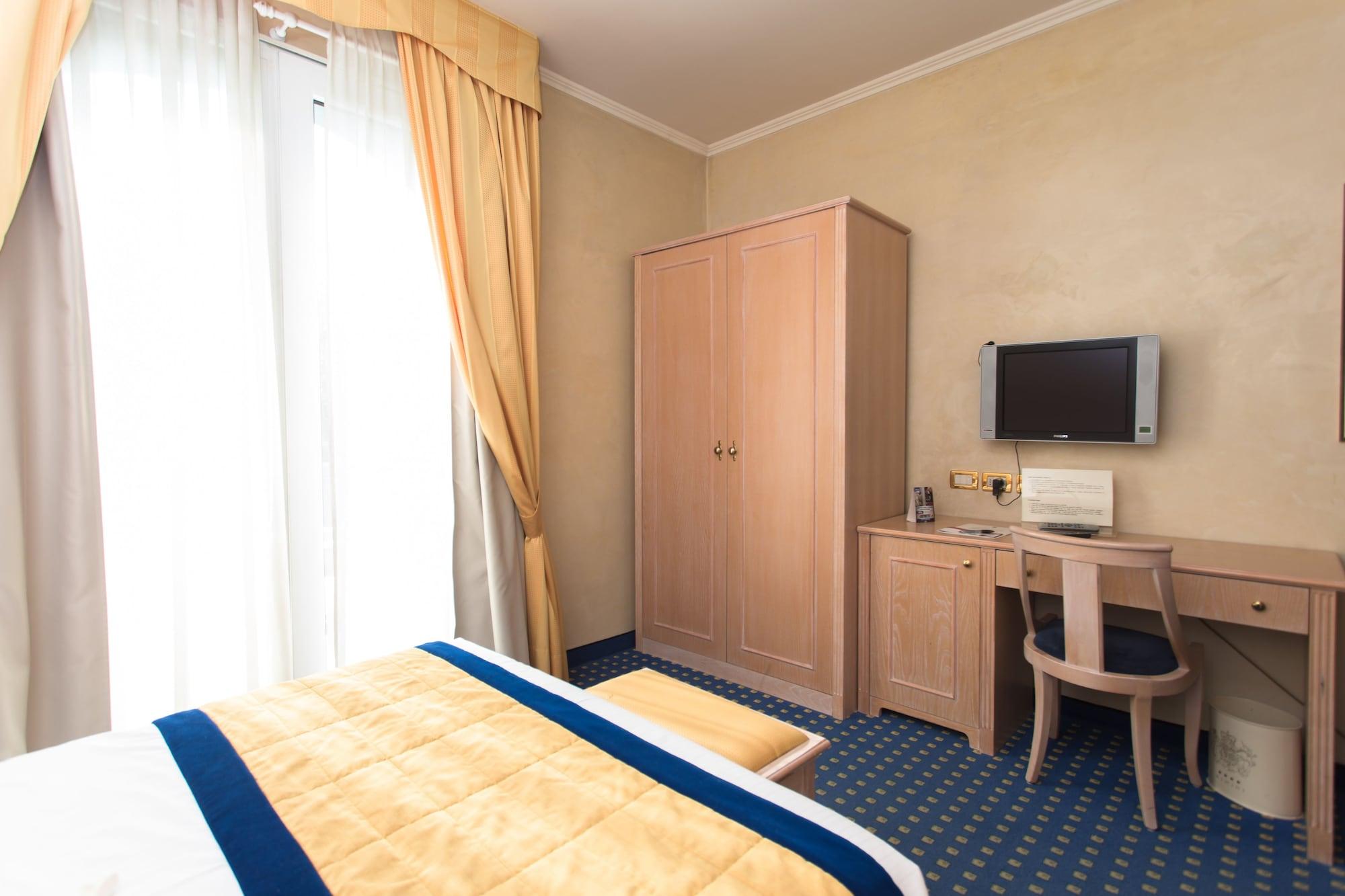 Hotel De Londres Rimini Bagian luar foto